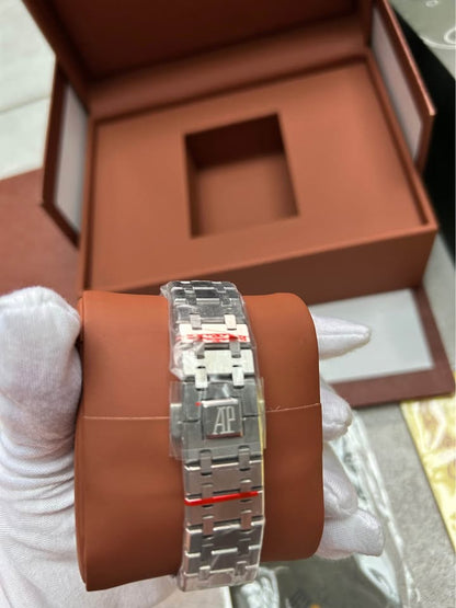 Audemars Piguet Royal Oak Selfwinding 41mm Stainless Steel – Silver Tapisserie Dial